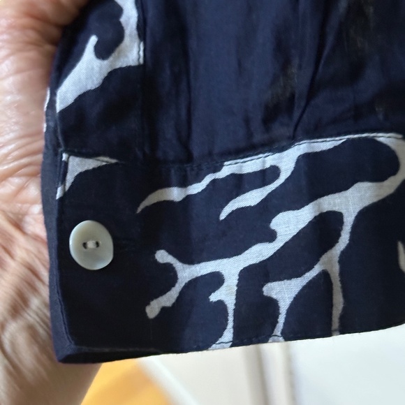 Kiki Sol Lightweight Cotton Button Up Blouse Navy Blue White Coral Print XXL - Picture 7 of 12